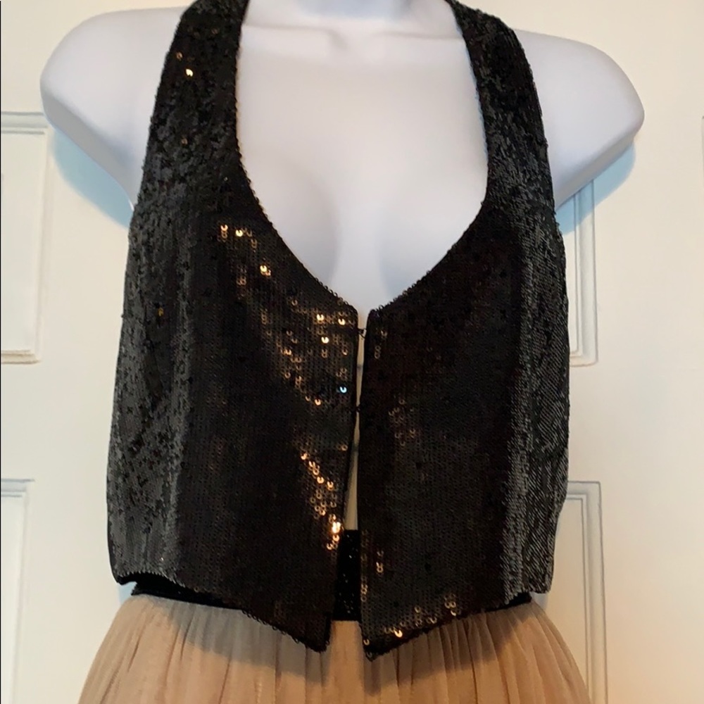 Halter sequin vest with double hook/ eye top sz M